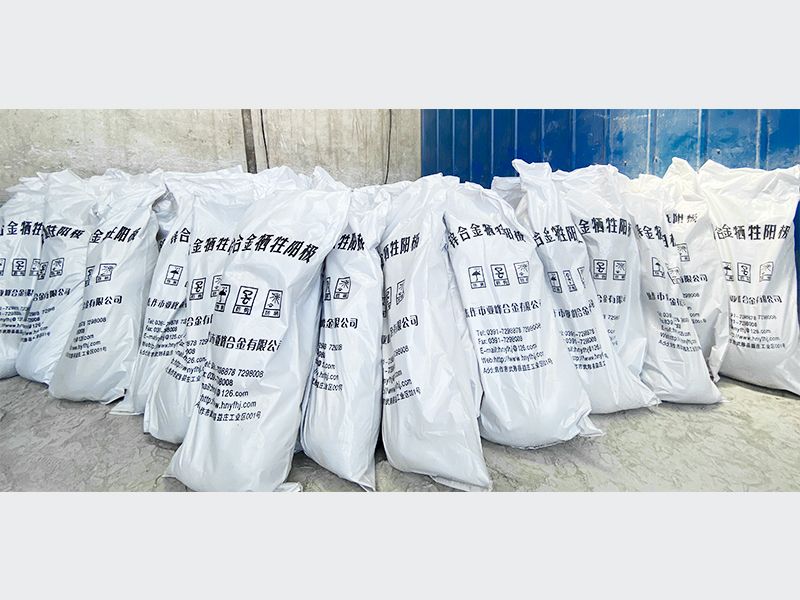 埋地管線，儲罐外壁及其它地下金屬結(jié)構(gòu)常用犧牲陽極